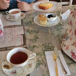 紅茶専門店 Tea Room Wisteria - クリームティー画像