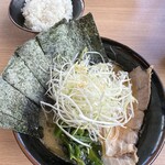 家系ラーメン 佐々喜家 - 