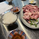 黒田肉商店 - 