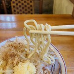 ラーメン 泪橋 - 極太の麺