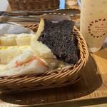 Boulangerie　patisserie & ANTIQUE - サンドイッチ、菓子パン