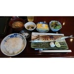 旬菜織部 - サンマの季節。やっぱり旨いなぁ(^-^)好物のだし巻きとセットで正しい日本のお昼ご飯。