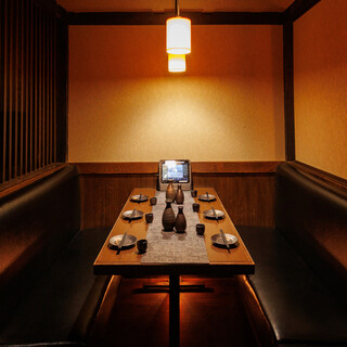 We offer hospitality in a wide variety of private rooms! From 2 people to groups ◎