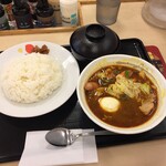 松屋 京橋片町店 - だしとスパイス香るスープカレー　ライス大盛