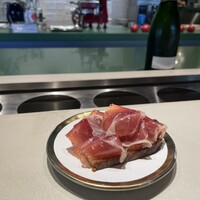 Tinc gana - パンコントマテ