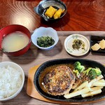 Kirakuya Shokudou - ハンバーグ定食