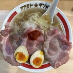 オカモト☆タンメン - チャーシュー煮玉子タンメン(960円、真上から)