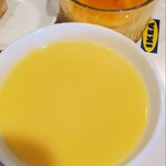 Ikea Resutoran Ando Kafe - マンゴープリンとコーンスープ