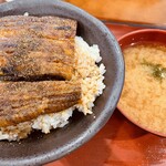 牧原鮮魚店 - うなぎ丼　¥1320