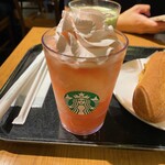 スターバックスコーヒー - ピーチフラべチーノ