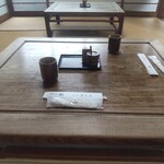 古久家 - 老舗の座卓