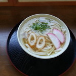 高良山茶屋　望郷亭 - ちくわとかまぼこのシンプルな具うどん・・・身も心も暖まります。