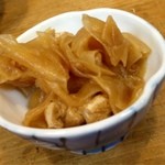 三河屋 - お通しの大根と油揚げの煮物