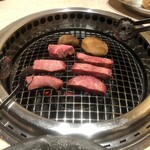 焼肉 とんがらし - 