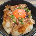 Gyuutan Sumiyaki Rikyuu - 鶏の照り焼き丼