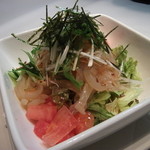 Kaigetsu and radish salad with good salted plum sauce