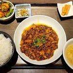 札幌菜 虎鯨 - ・麻婆豆腐挽きたて花山椒の香980円