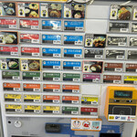 龍野西サービスエリア上り線ショッピングコーナー - 券売機・・・ちょっとお高い