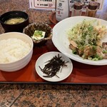 浪花ろばた 八角 - 網焼　豚ロース定食880円