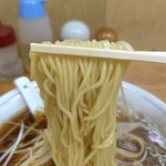 一麺 - ネギラーメン(麺リフト)