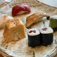 鮨割烹やま中 - 