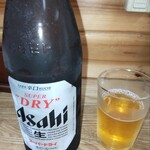 Yakitori Miyake - まずは、瓶ビールで乾杯 (アサヒスーパードライ) ¥580