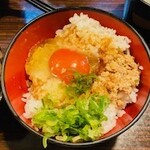 Robatadokoro Isshin - そぼろ卵かけご飯