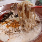 みなとや - どろどろのスープが麺にまとわりつく(笑)