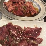 平和園 - 赤身とカルビ