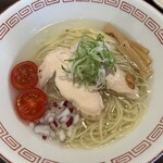 金町製麺 - 鯛と浅利の冷たい塩そば(ハーフ)