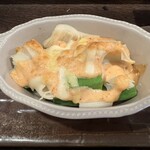 金町製麺 - オクラの明太マヨネーズ焼き