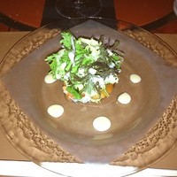 メゾン ド ヴァン 鶉亭 - オマール海老と黄桃、季節野菜の彩りサラダ☆
                