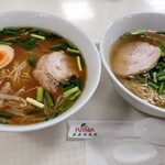 上河内SA 下り線 フードコート - ちびっ子たちの夕飯