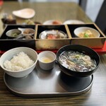 日本料理 湯河原 華暦 - 料理写真:◆和昼食膳