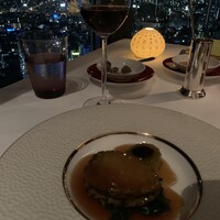 広東料理 センス - 三陸産 蝦夷鮑のオイスターソース煮込み 冬瓜に詰めた髪菜添え