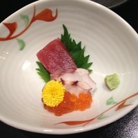赤坂 津つ井 総本店 - まぐろ タコ イクラ