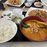 餃子の北京 - 豚肉千切とザーサイの炒めランチ（坦々麺）880円