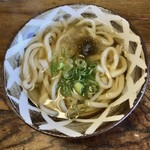手打ちうどん　しげ - うどん　340円(税込)