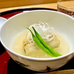 礒田 - 海鰻の白焼　優しい餡が又旨い　隠元と白髪葱のシャキシャキもいいですね