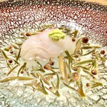 礒田 - 美しいお皿ですね♫