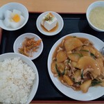 Chuukaryouri Unkai - 豚肉じゃがいも炒め定食