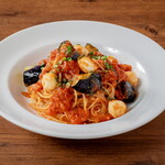 Spaghetti “Siciliana” with eggplant and mozzarella cheese