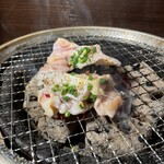 Tori Yakiniku Hikiwarai - 