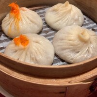 ジョーズ シャンハイ ニューヨーク 銀座店 - Joe's 特製 蟹肉入り小籠包＆豚肉小籠包