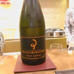 トゥ・ラ・ジョア イズム - 