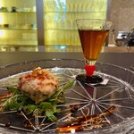 トゥ・ラ・ジョア イズム - 