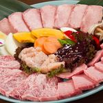 焼肉さくら亭 - 「さくら亭上５人前」9500円　上タン、上カルビ、上ロース、上ミノ、レバ、野菜焼き。３人前6000円もございます。