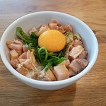 麺ファクトリージョーズゼロ - 月見レアチャーシュー丼
