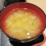 築地 海鮮丼 大江戸 - 味噌汁