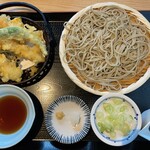 Teuchi Soba Kitado - 天ぷらざる1430円